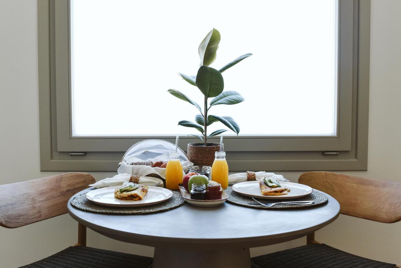 Mod Santorini Vegan Boutique Hotel Тира Экстерьер фото