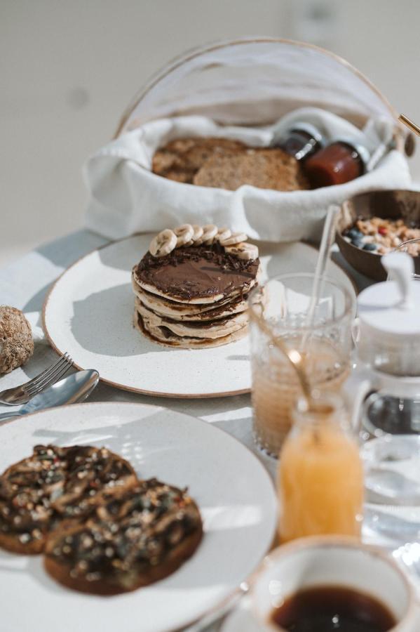 Mod Santorini Vegan Boutique Hotel Тира Экстерьер фото