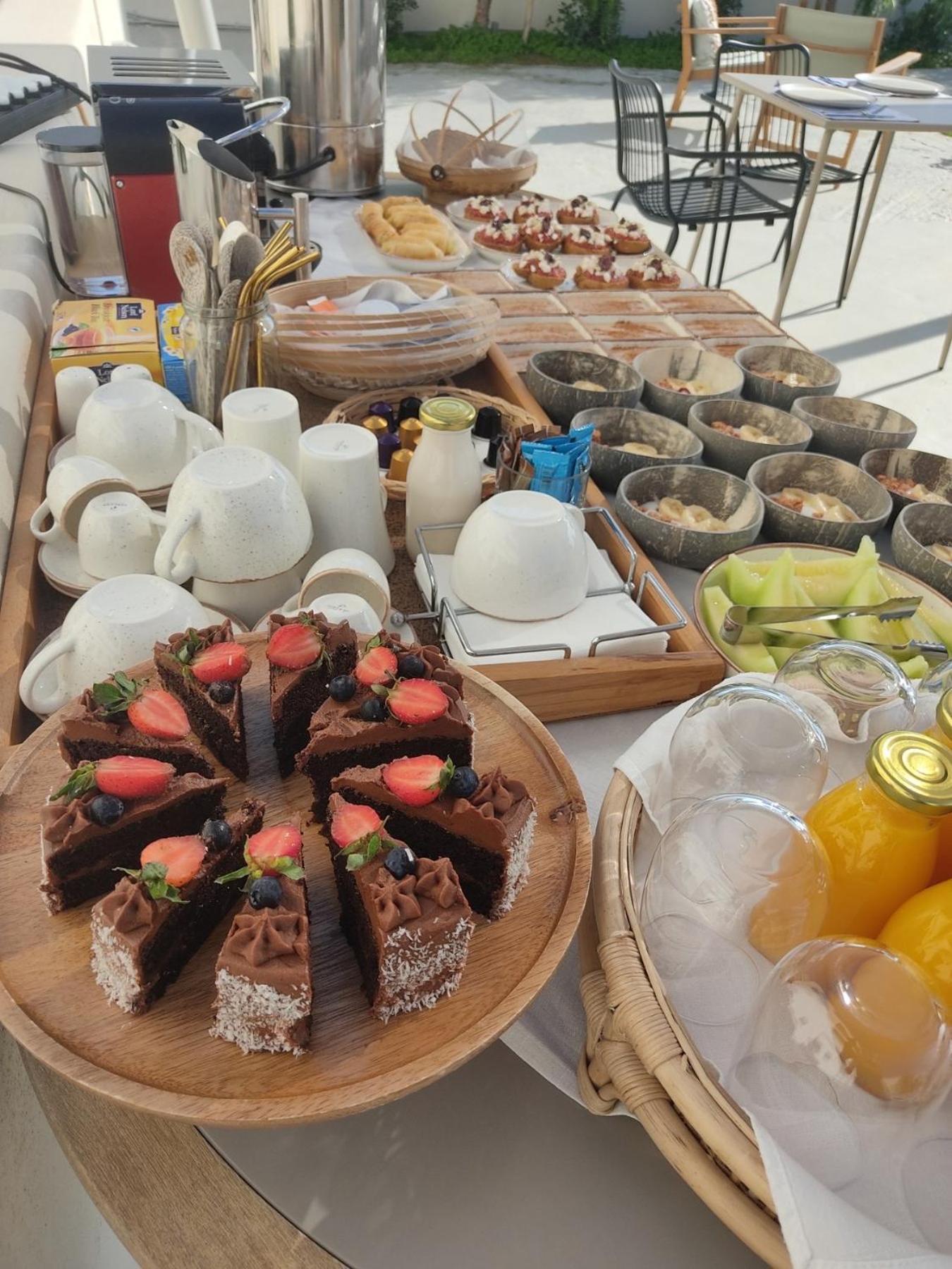 Mod Santorini Vegan Boutique Hotel Тира Экстерьер фото