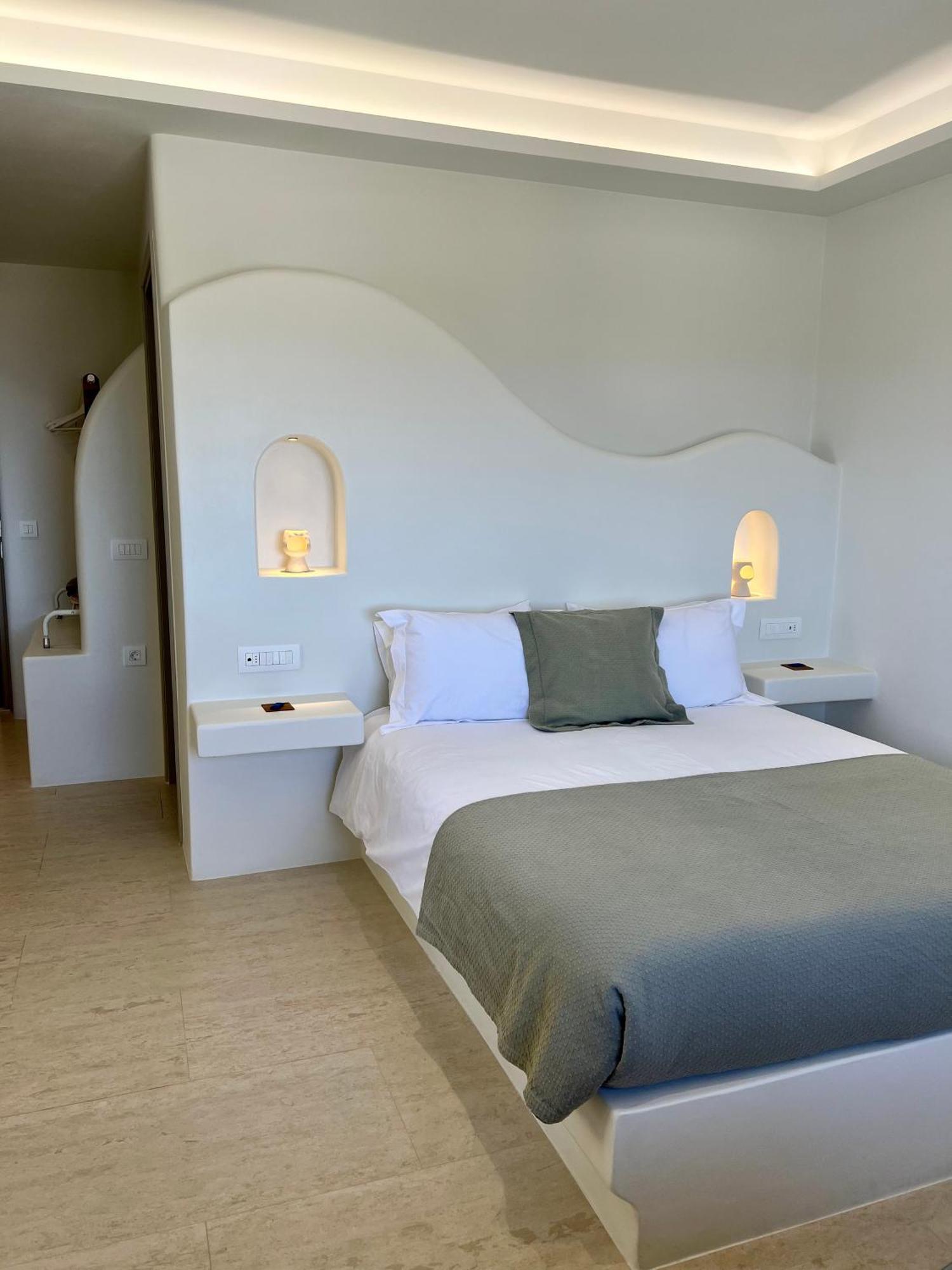Mod Santorini Vegan Boutique Hotel Тира Экстерьер фото